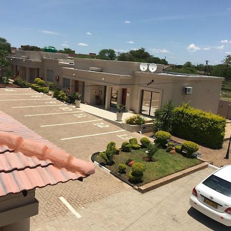 Hill View Inn Serowe Extérieur photo
