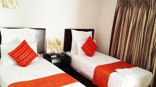 Hill View Inn Serowe Extérieur photo