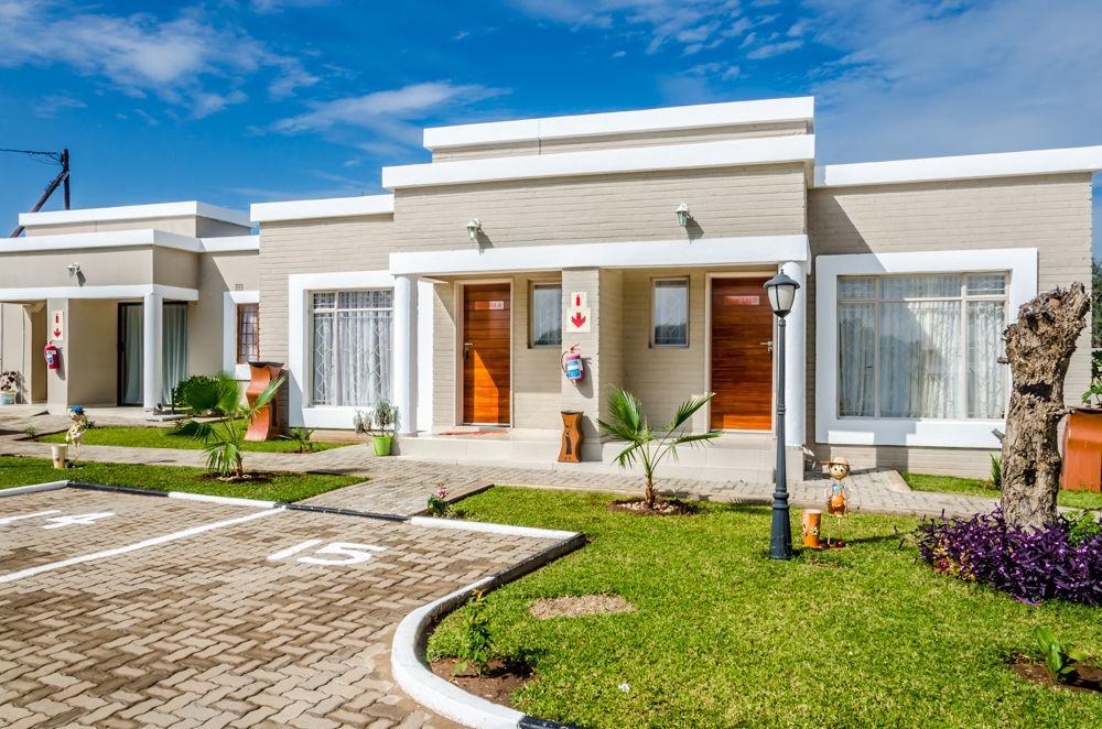 Hill View Inn Serowe Extérieur photo